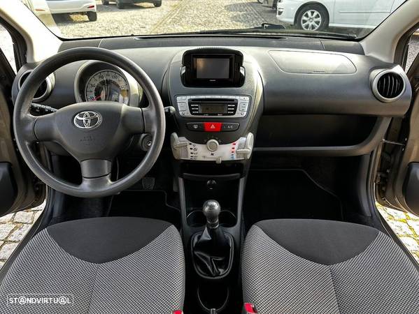 Toyota Aygo 1.0 Power Pack+AC+JLL - 12