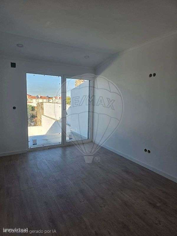 Moradia T2 para venda - Grande imagem: 5/26