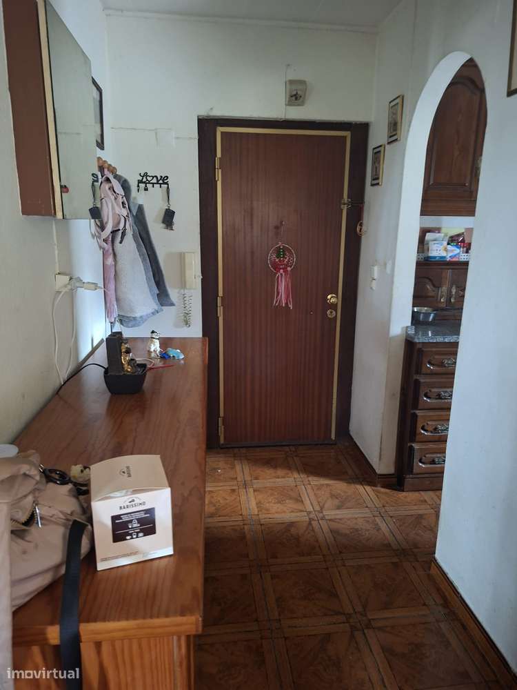 Apartamento T2 no rés do chão com 56m²-13
