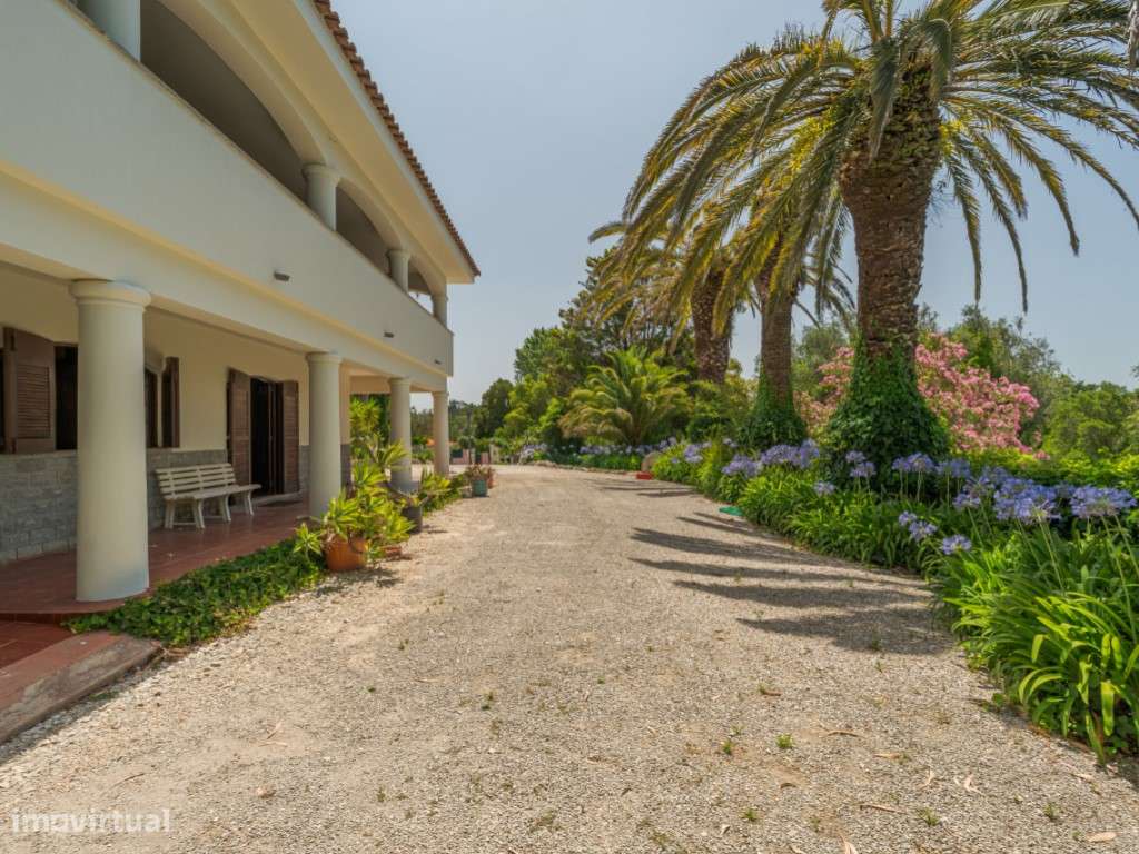 MORADIA SENHORIAL EM SINTRA | BELAS GOLF-39