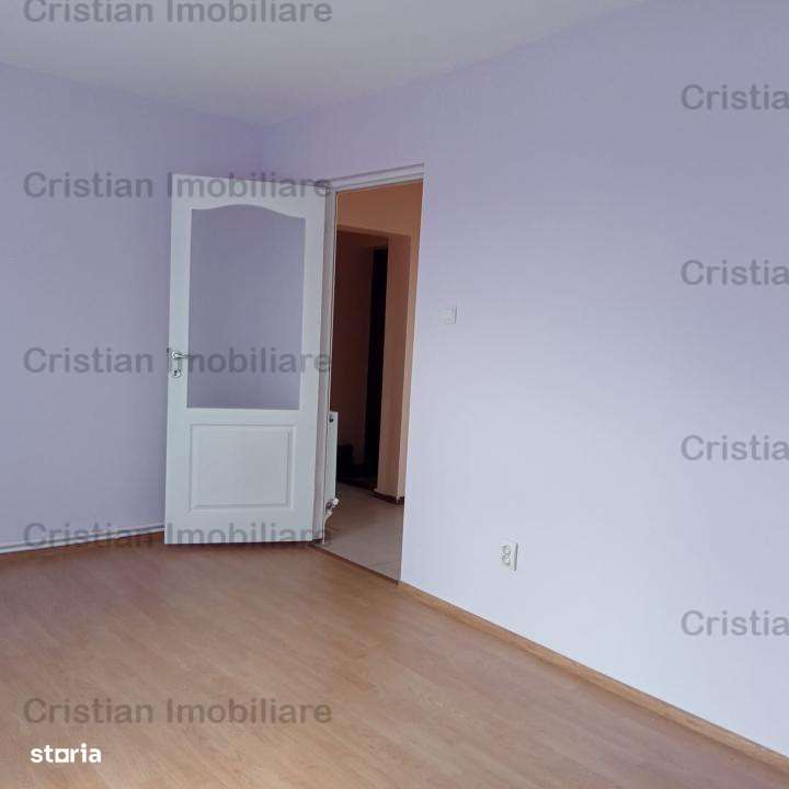 Renovata - LIBERA! Garsoniera conf. 1 DECOMANDATA etaj 3 Vidin - Imagine principală: 1/7