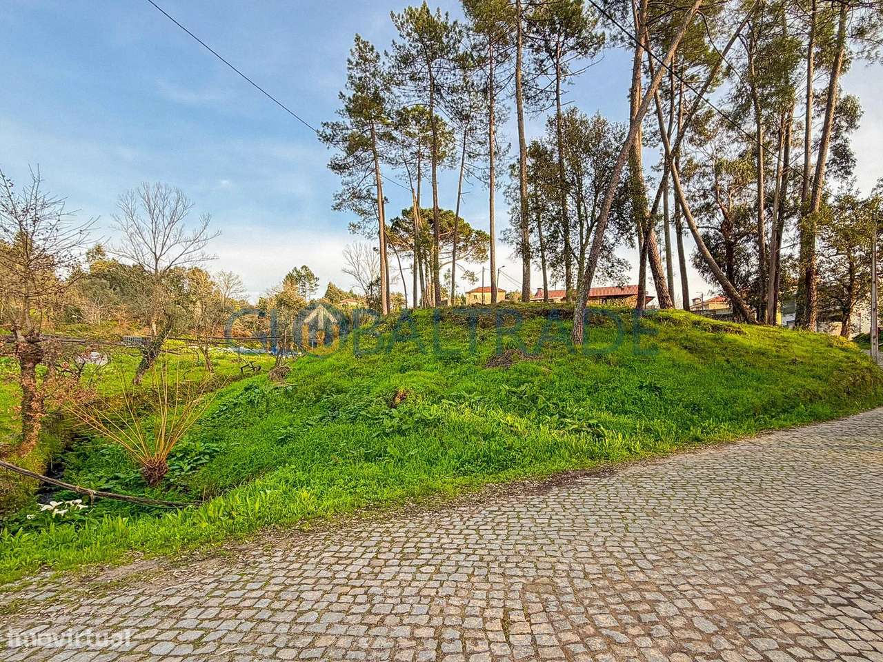 Terreno Urbano 1 798m² em Melres-4