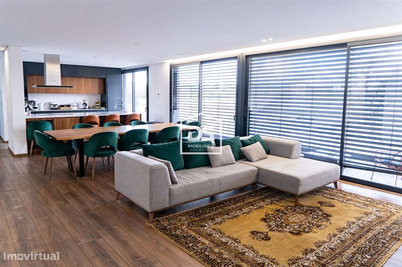 MORADIA DE LUXO T3 + ESCRITORIO - CENTRO DE PAÇOS DE FERREIRA-32