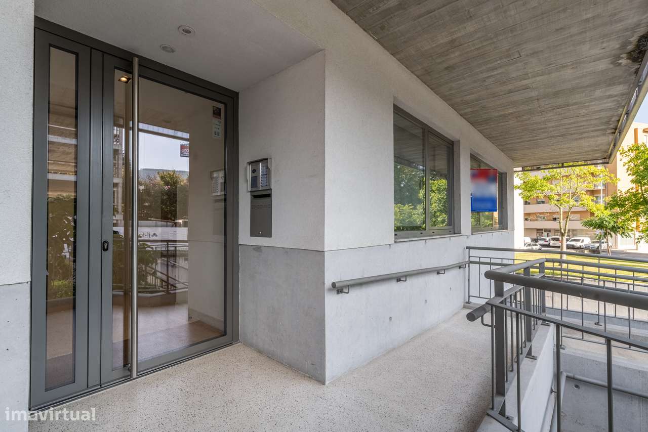 Apartamento T3 novo-4