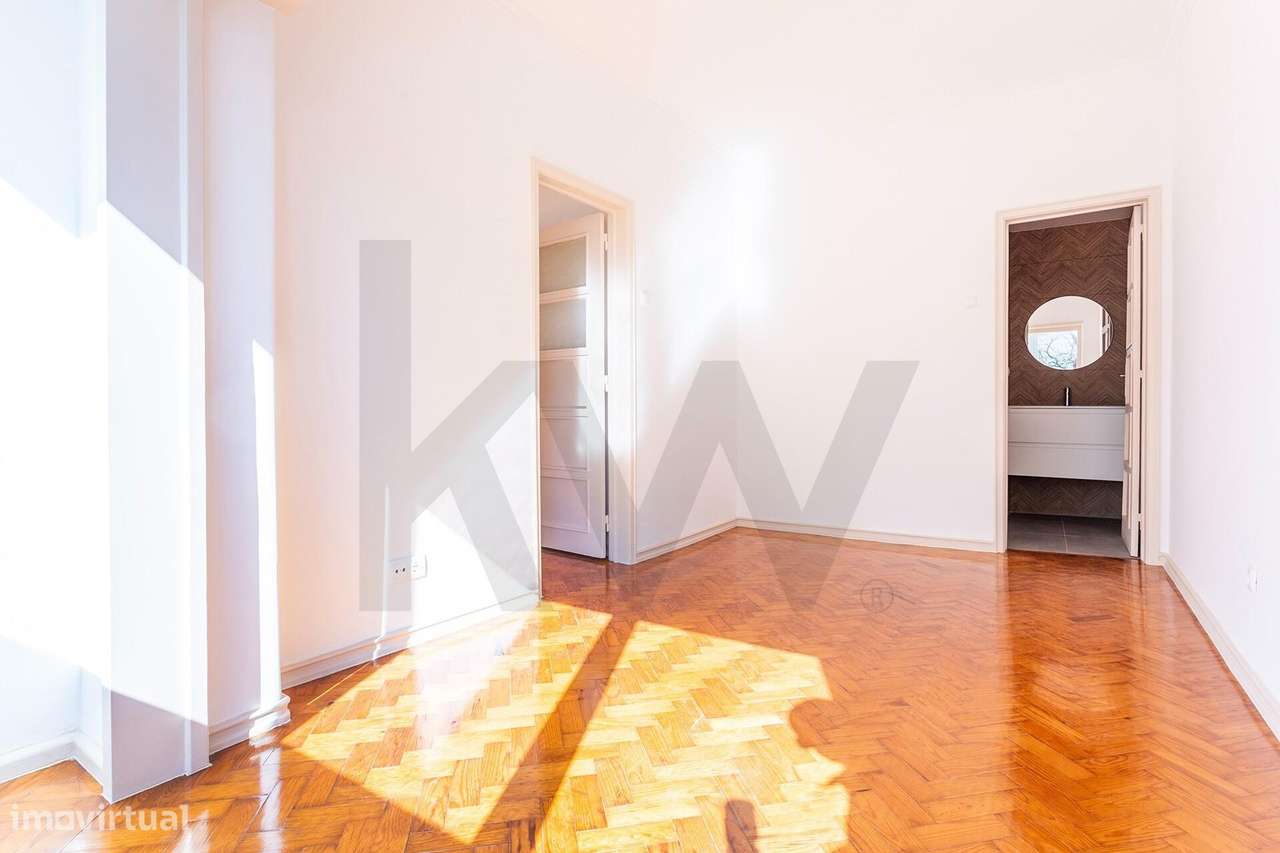 T1 remodelado em Campo de Ourique - Grande imagem: 4/16