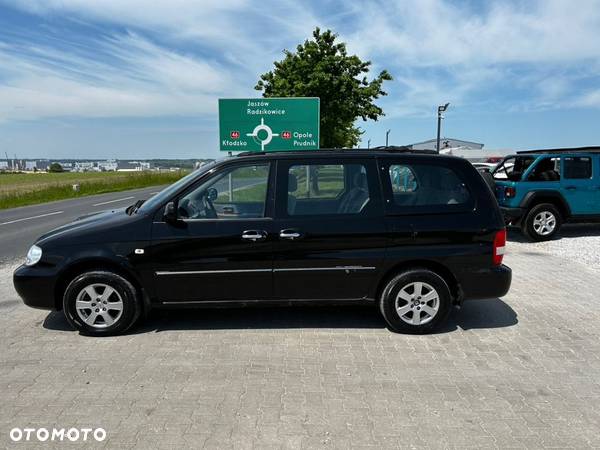 Kia Carnival 2.9 CRDi EX - 24