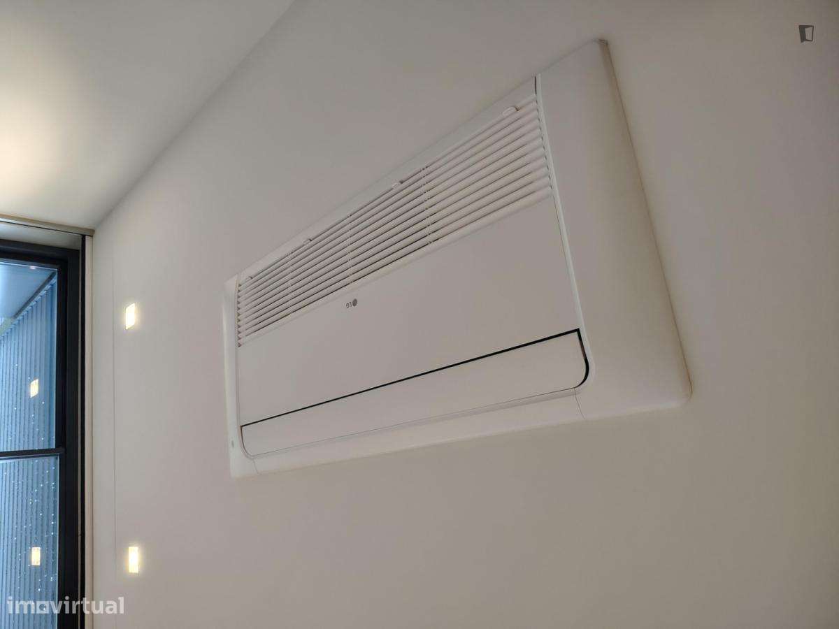 Apartamento com 1 quartos - localizado em Senhora da Hora Porto - Grande imagem: 5/6