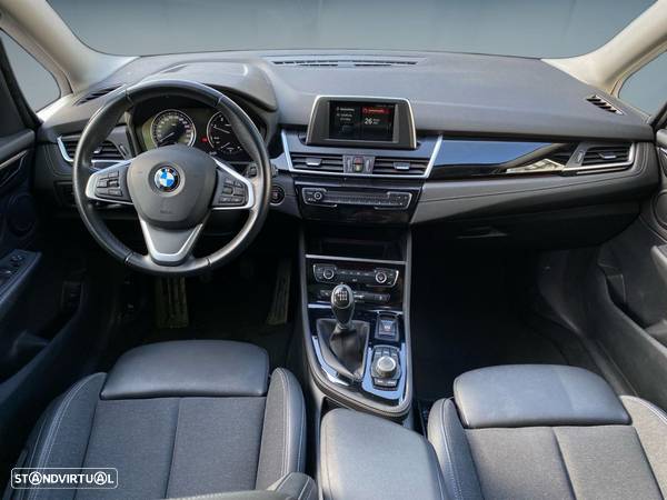 BMW 216 Gran Tourer d Line Sport - 4