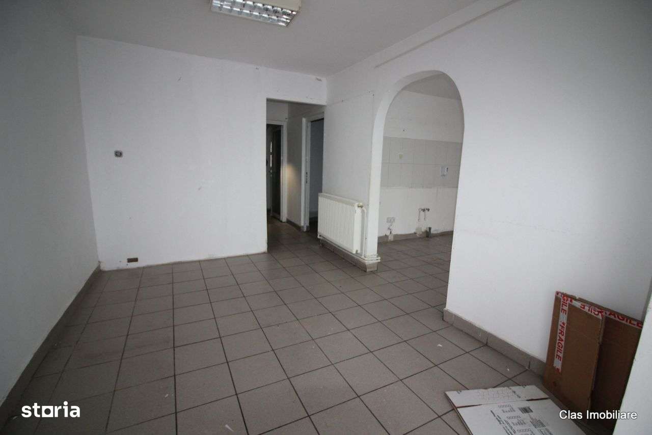 Spatiu Comercial Zona Steaua ( Sc Nr 11 ) !! - Imagine principală: 4/7