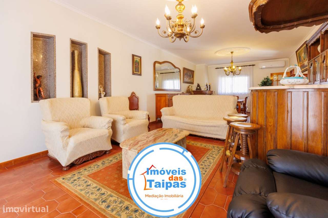 Vende-se Moradia em Barco - Guimarães-36