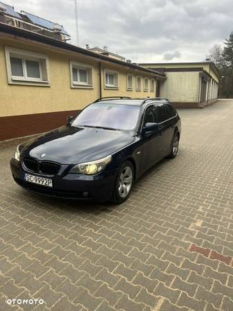 BMW Seria 5 525d - 14