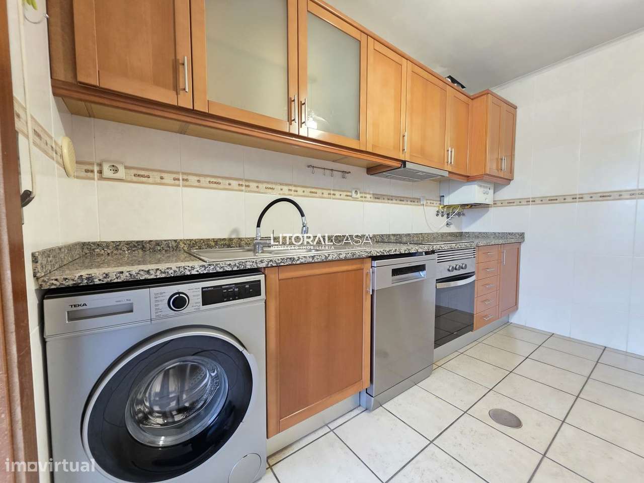 Apartamento Duplex T1+1 com Graragem fechada - Grande imagem: 4/34