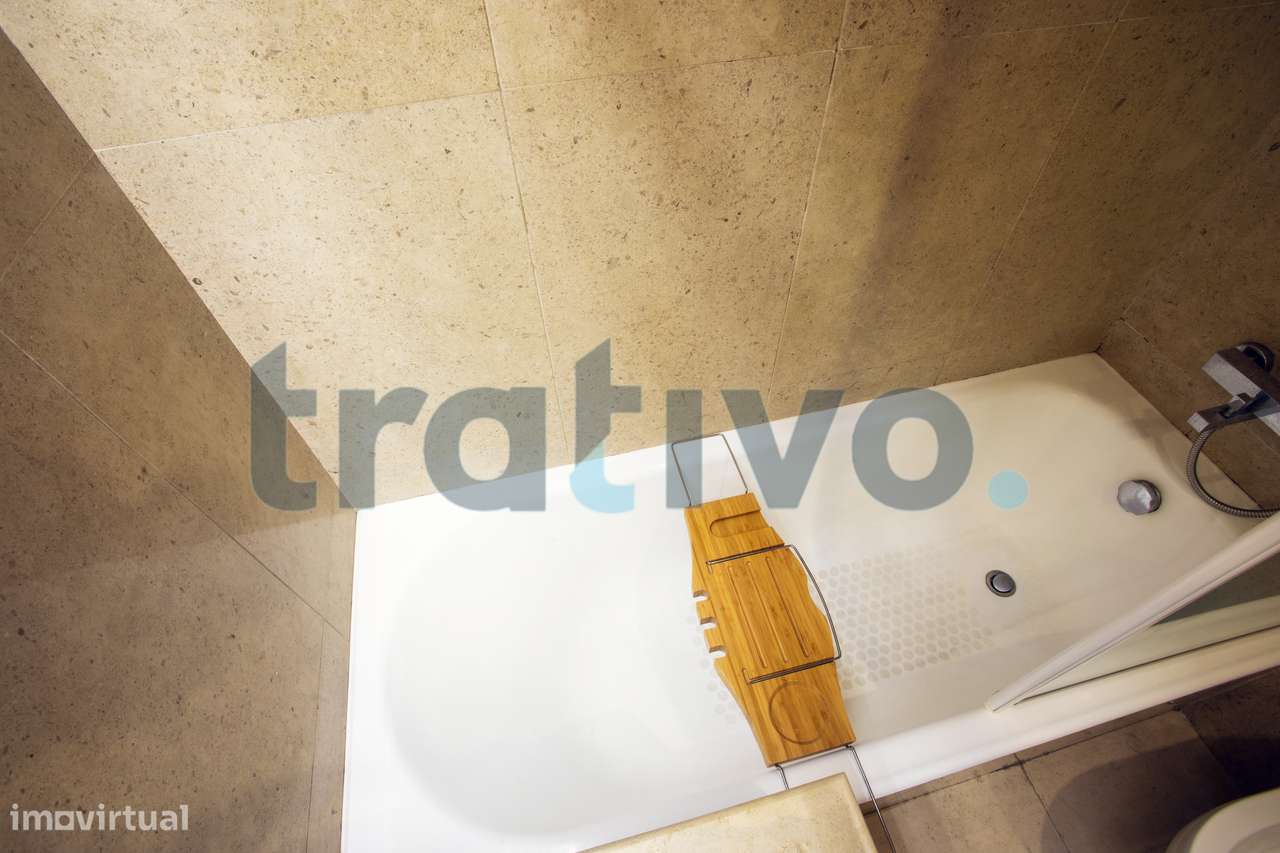 Vende-se apartamento T3 condomínio privado Rua Virgílio Correia Lisboa-18