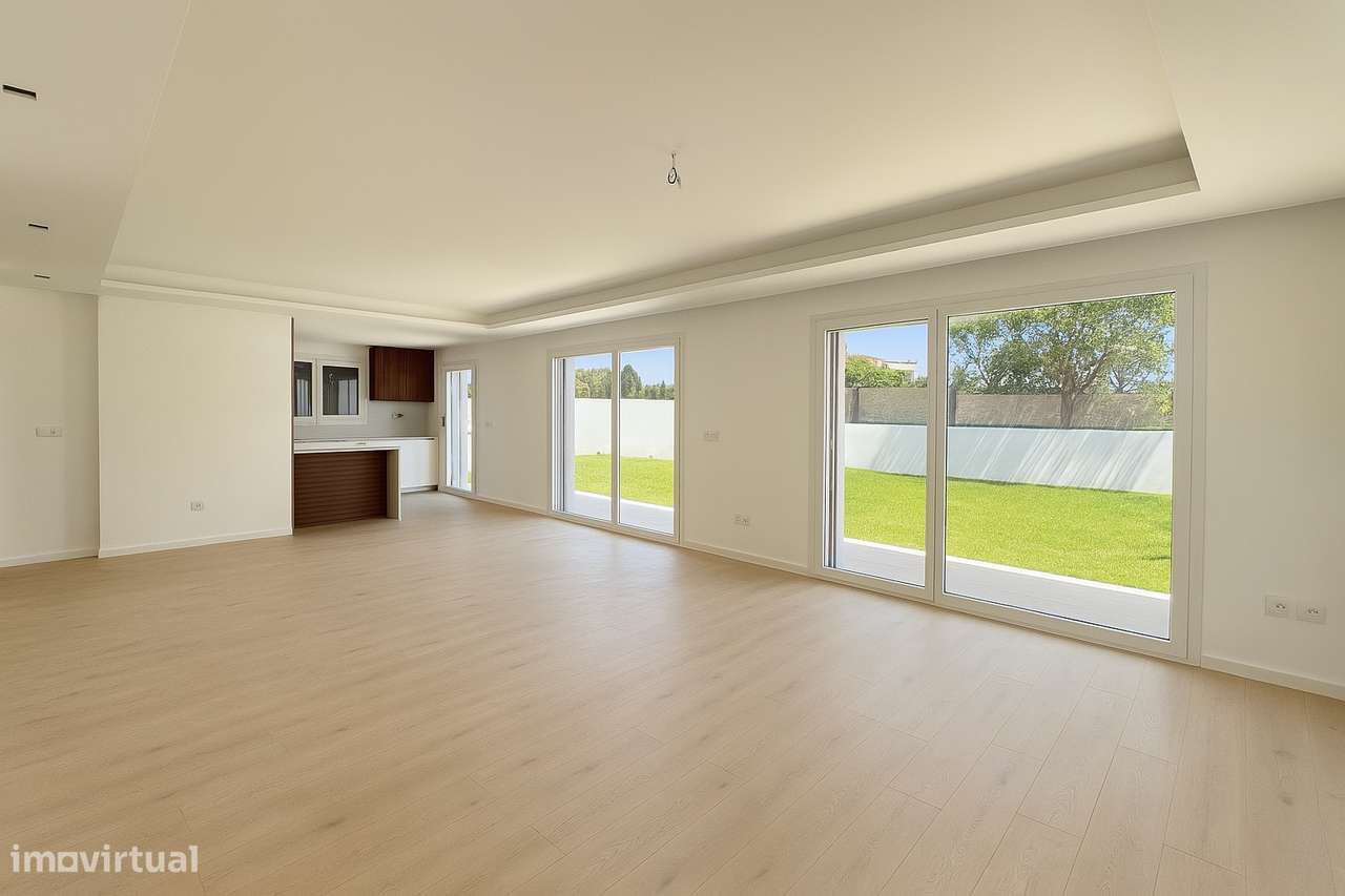 Moradia T4 com Jardim e Piscina Privativa em Cascais - Grande imagem: 4/34