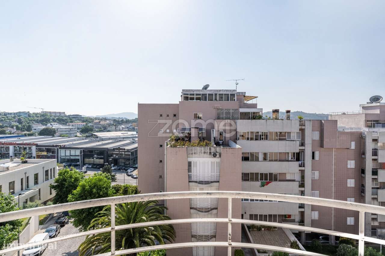 Apartamento T3 em Ferreiros, Braga.-19