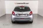 Peugeot 208 1.2 PureTech Allure EAT6 - 4