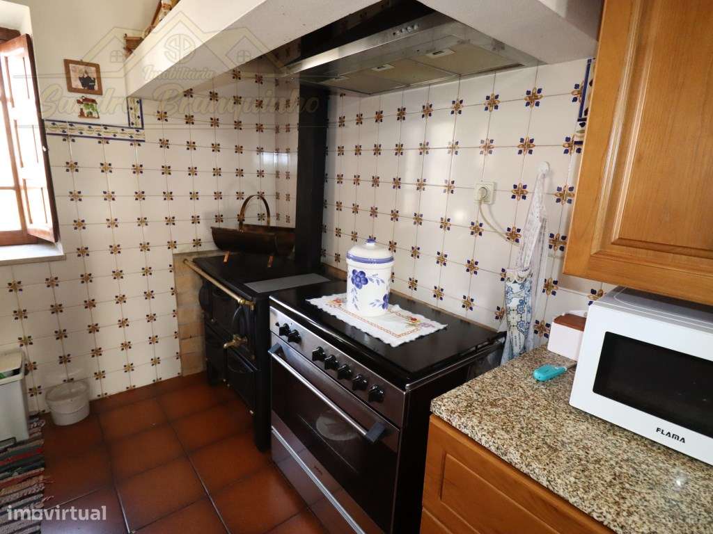 Moradia T3 com PISCINA e terreno com 1200m2-24