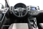 Volkswagen Tiguan 2.0 TDI DPF 4Motion BlueMotion Technology DSG Life - 32