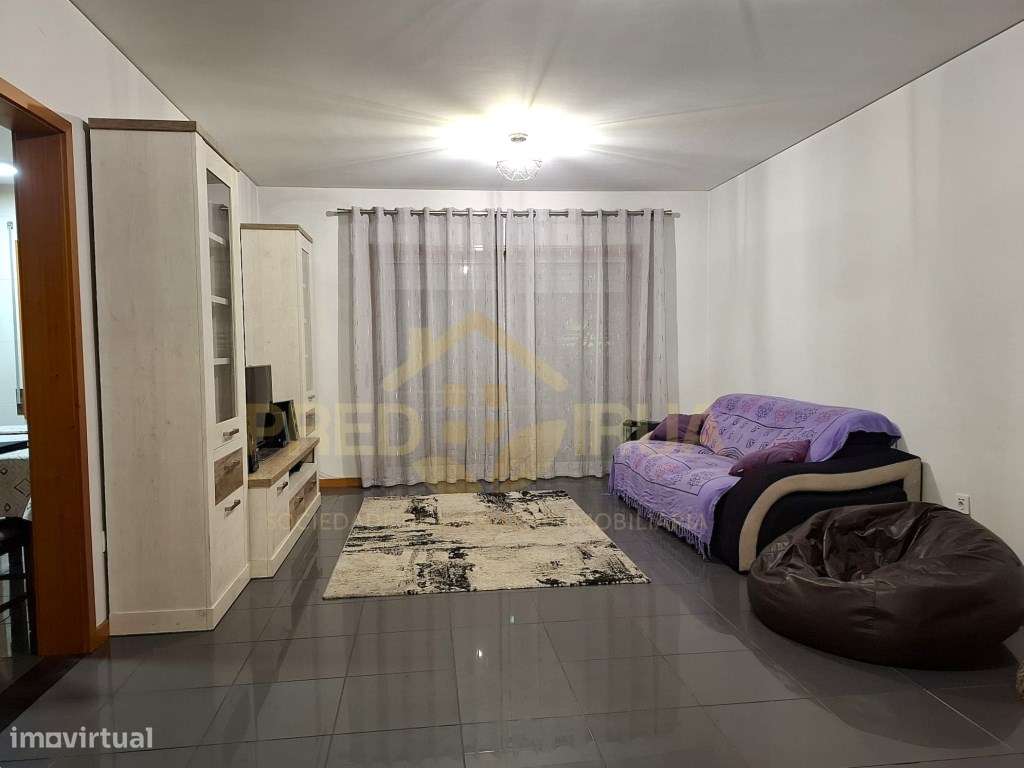 Excelente T2- Como Novo em Condominio fechado - Grande imagem: 5/21