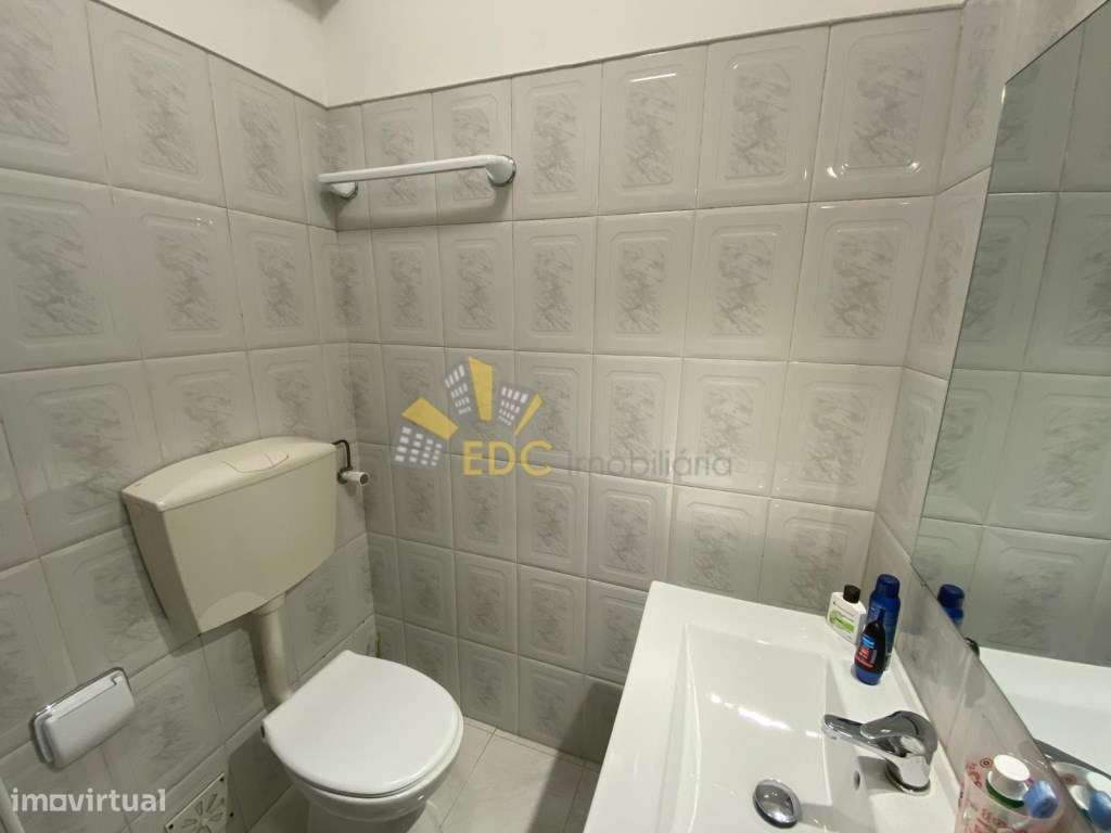 Oferta Escritura Notarial | Excelente apartamento T3 com arrecadaçã...-35