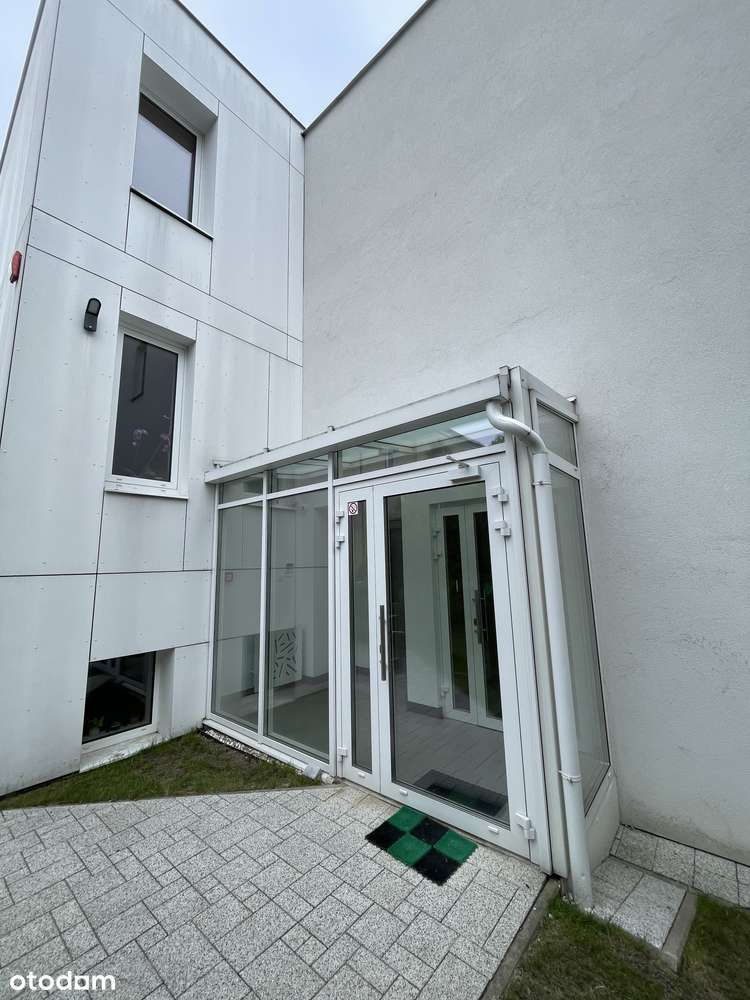 Atrakcyjna działka z budynkiem usługowo mieszkaniowym-4