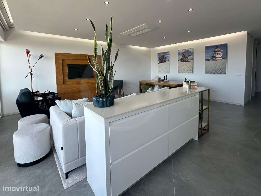 T2 de Luxo em 1ª Linha de Mar em Vila do Conde-20