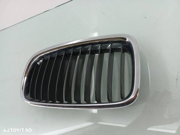 Grila bara fata BMW SERIA 3 F30 2.0 D   N47D20C 2012-2018  7295436 - 3