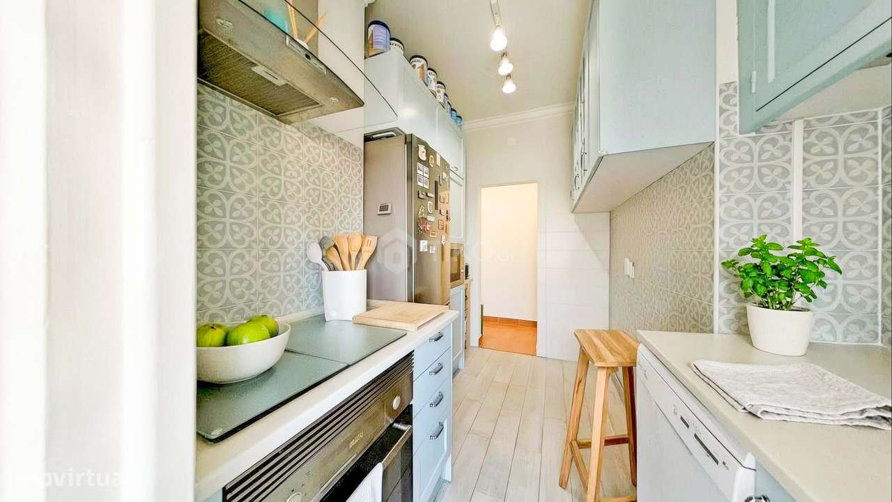 APARTAMENTO T3 REMODELADO | CENTRO DE VILA FRANCA DE XIRA-16