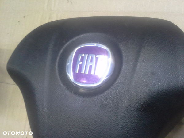 Fiat Grande Punto deska rozdzielcza konsola kokpit poduszki sensor - 14