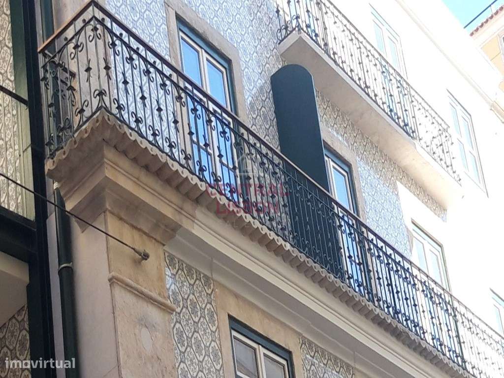 Apartamento T1 - Novo - Arrendamento - Chiado - Lisboa - Vista rio ... - Grande imagem: 4/25
