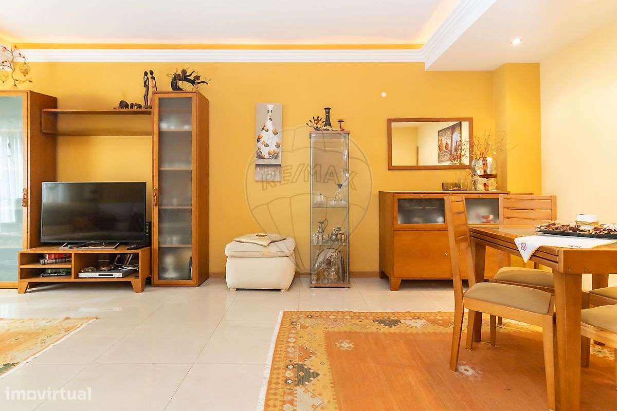 Moradia T4 à venda em Seixal-5