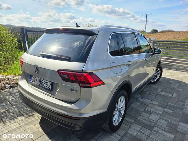 Volkswagen Tiguan 2.0 TDI SCR 4MOTION (BlueMotion Techn.) DSG Highline - 3