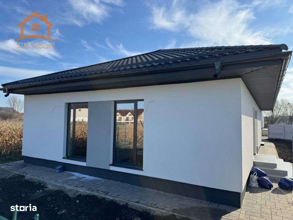 Casa noua, regim parter, mini cartier rezidential in Stupini-11
