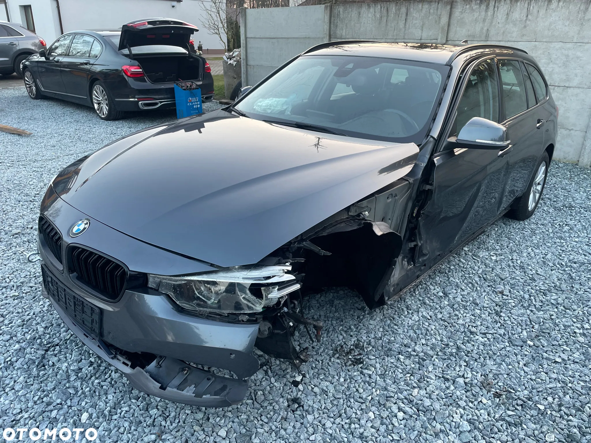 BMW Seria 3 320d xDrive Sport Line - 2