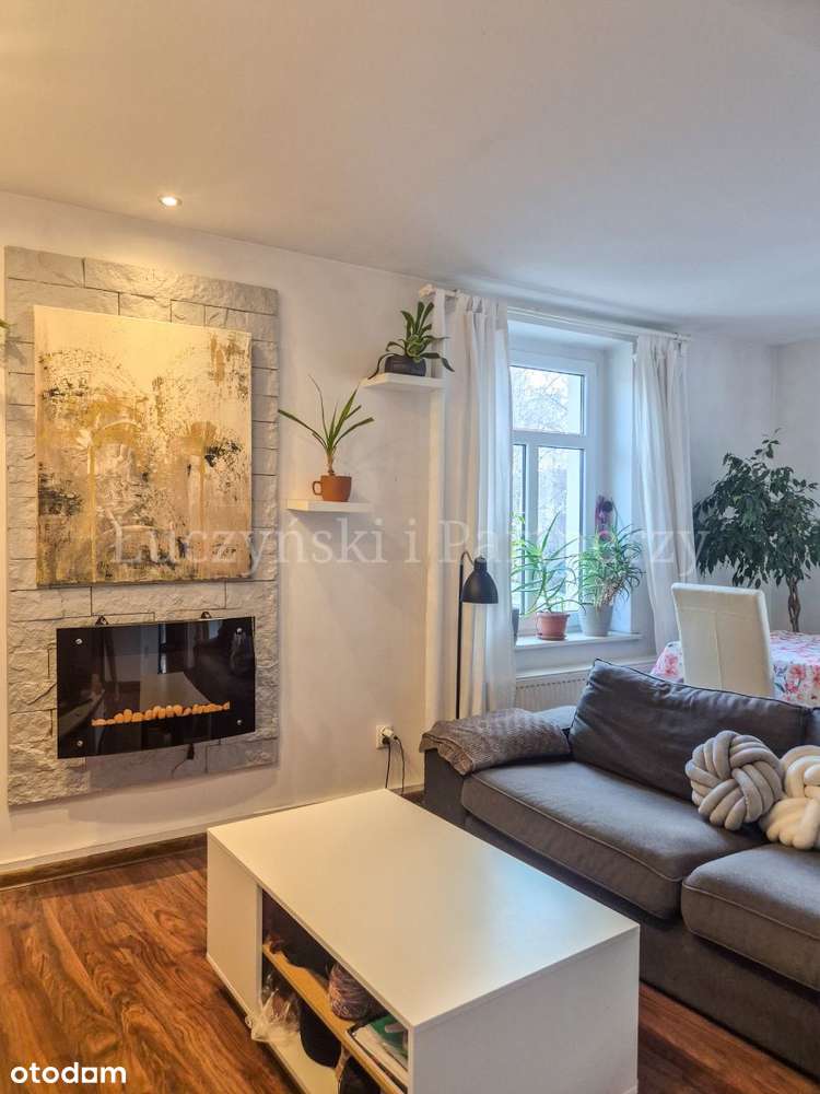 M4 z tarasem w centrum Jeleniej Góry!-10