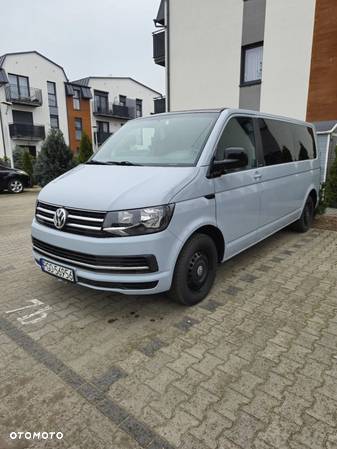 Volkswagen Caravelle - 4