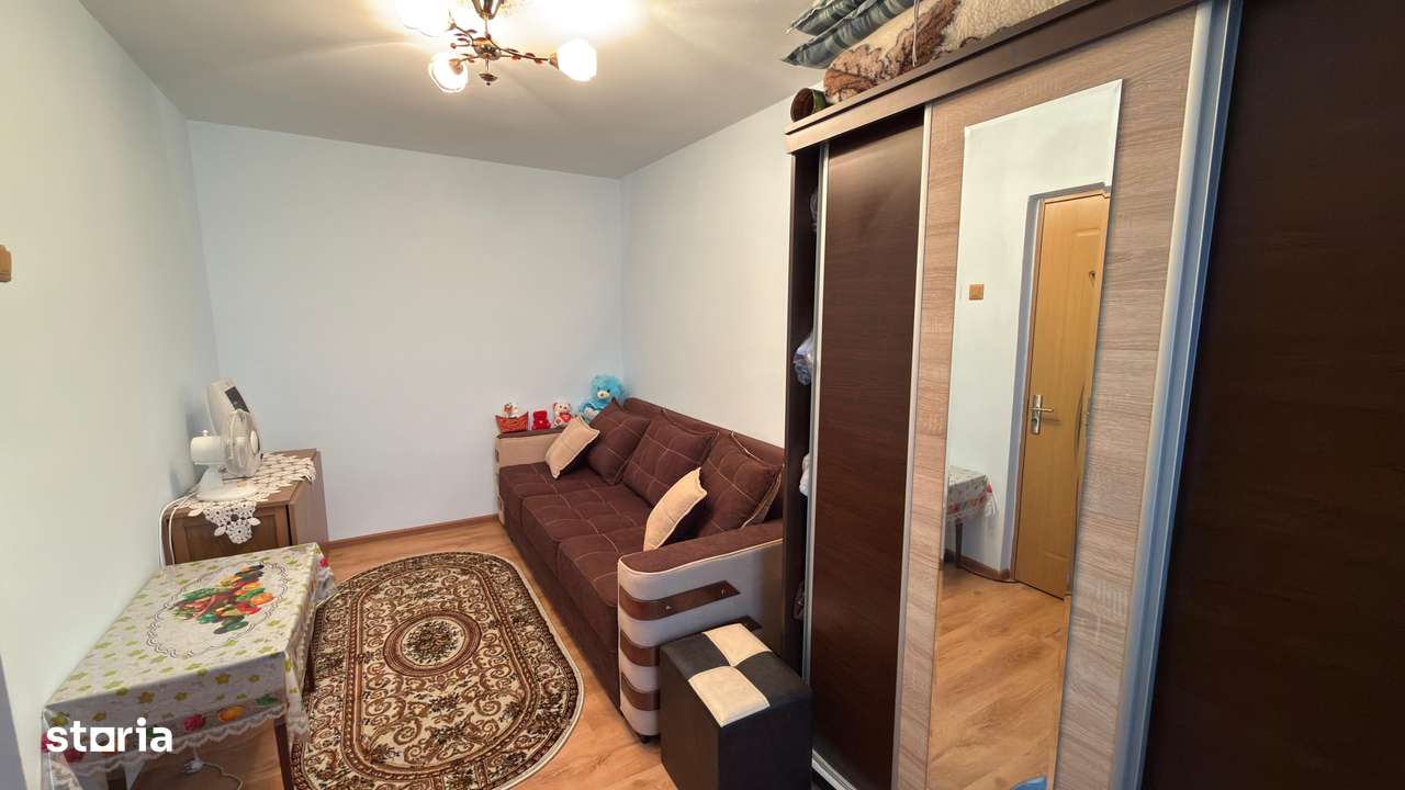 APARTAMENT de vanzare - STR CAMELIEI - Ploiesti Nord - Imagine principală: 1/10