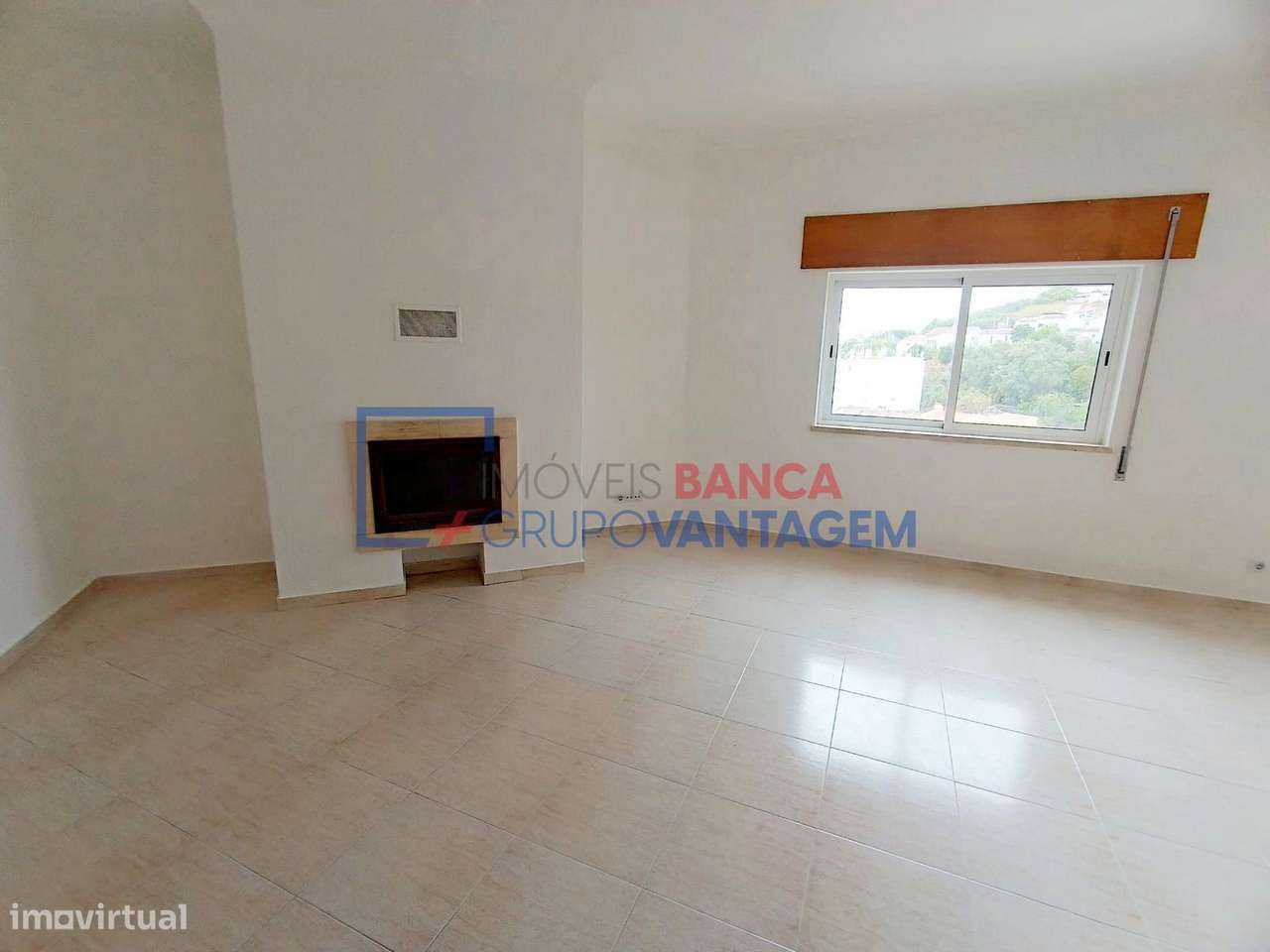 Apartamento T3 a 2 minutos da Estação de Comboios da Azambuja - Grande imagem: 2/25