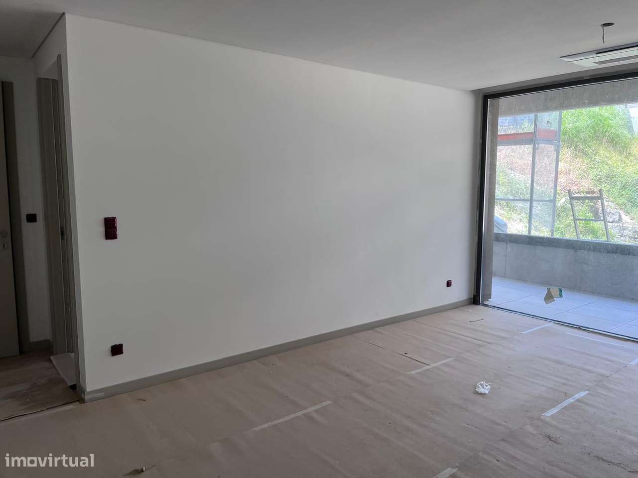 T1 Novo com varanda, garagem e eficiência energética A+-2