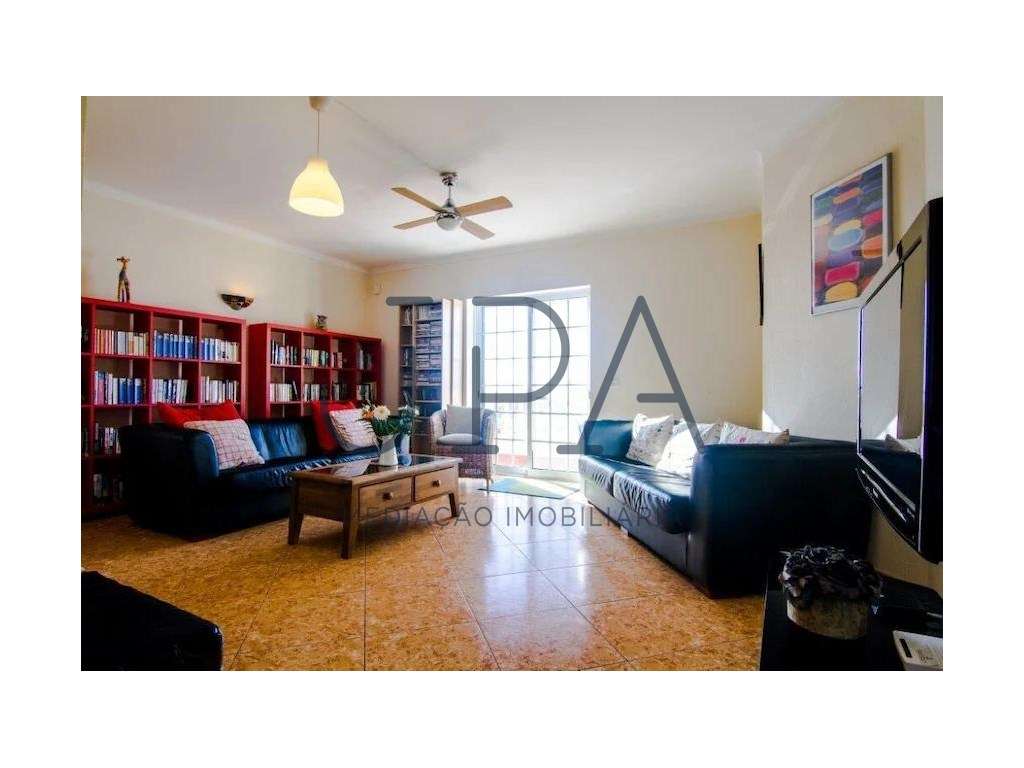 Moradia Isolada V4 +1 com Piscina e Garagem,Quinta do Sobral-16