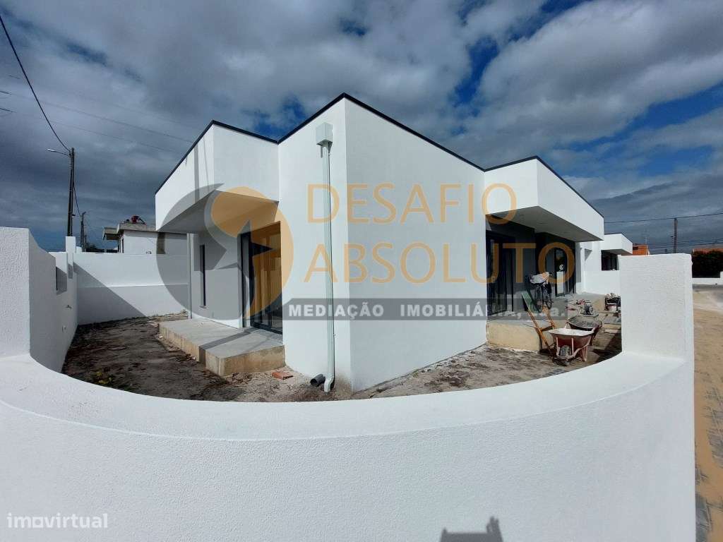 Moradia Isolada T3 c/ Garagem e Lavandaria. Pinhal do General-34