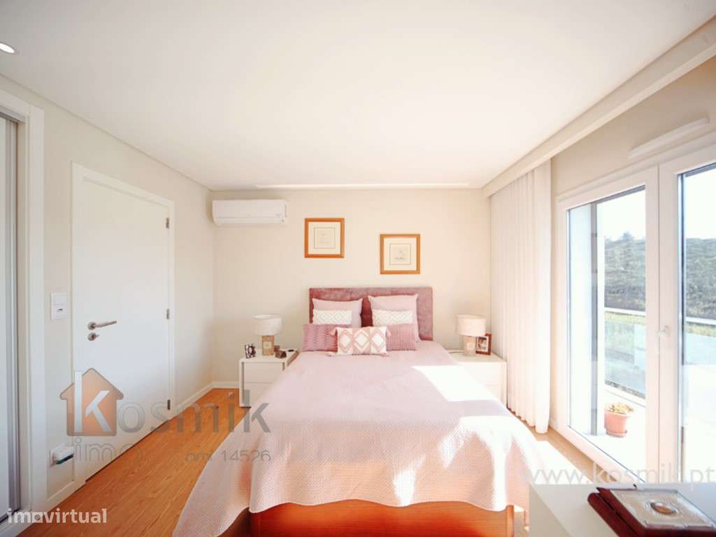 T2 ODIVELAS . PAIÃ :: SEMINOVO : Equipado : Garagem : Arrecadação-30