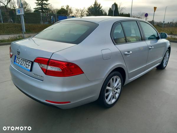 Skoda Superb 1.8 TSI Active - 7