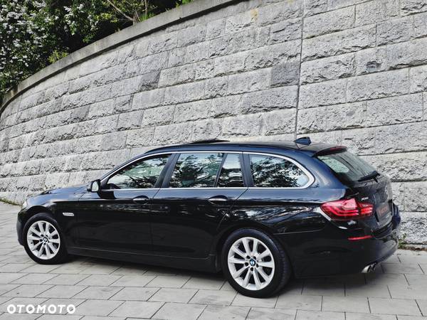 BMW Seria 5 520d xDrive Touring Luxury Line - 16