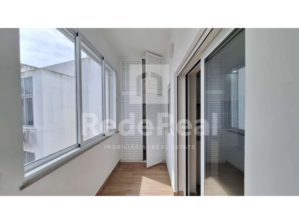 Apartamento T4+1 para arrendamento anual em Faro - Grande imagem: 5/22