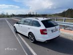 Skoda Octavia Combi 2.0 TDI DSG RS - 12