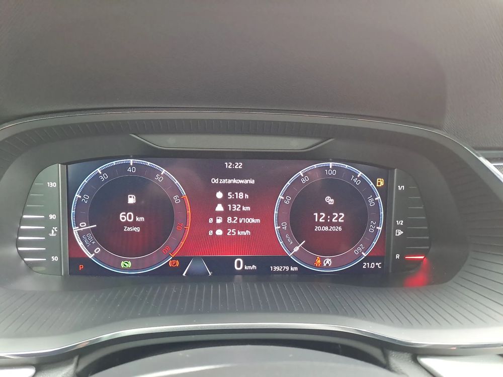 SKODA OCTAVIA Style Aktywny Tempomat Klimatyzacja 3 strefowa Łopatki Kamera Ambiente