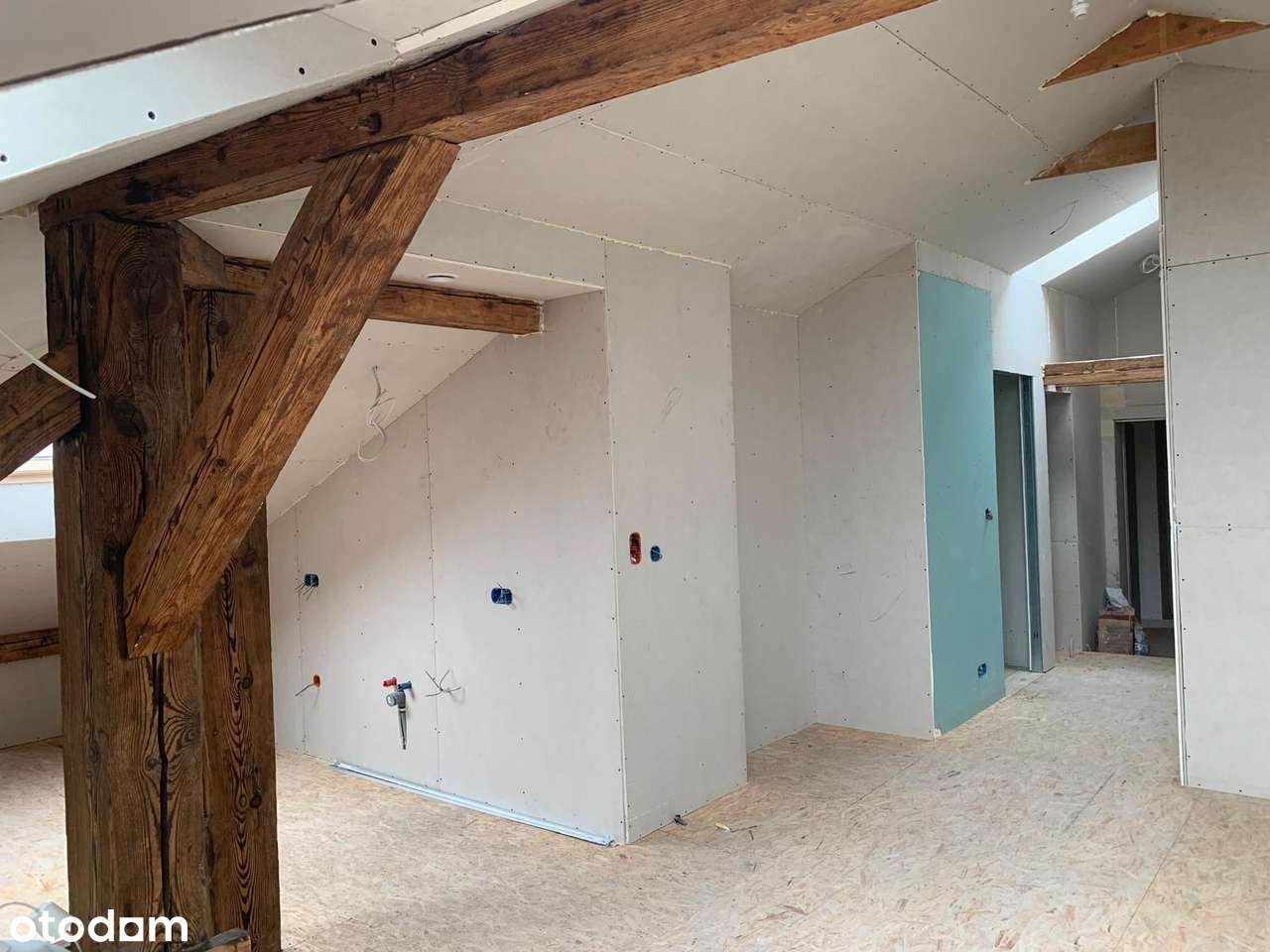 Centrum, 47 m2, Poddasze-1