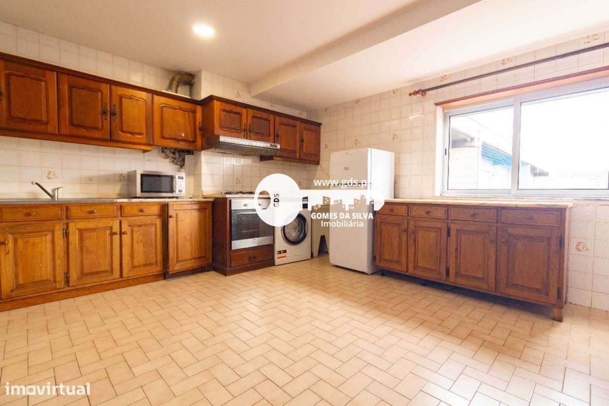 Apartamento T5 com 3 Casas de Banho no Centro de Braga – Ideal para In - Grande imagem: 5/38