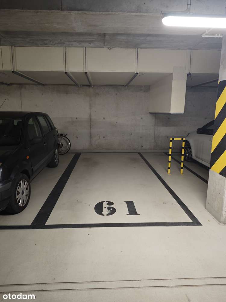 Miejsce parkingowe w garażu podziemnym - wygodne parkowanie